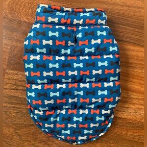 Dog bone pattern doggie puffer Sz S blue orange black so cute!